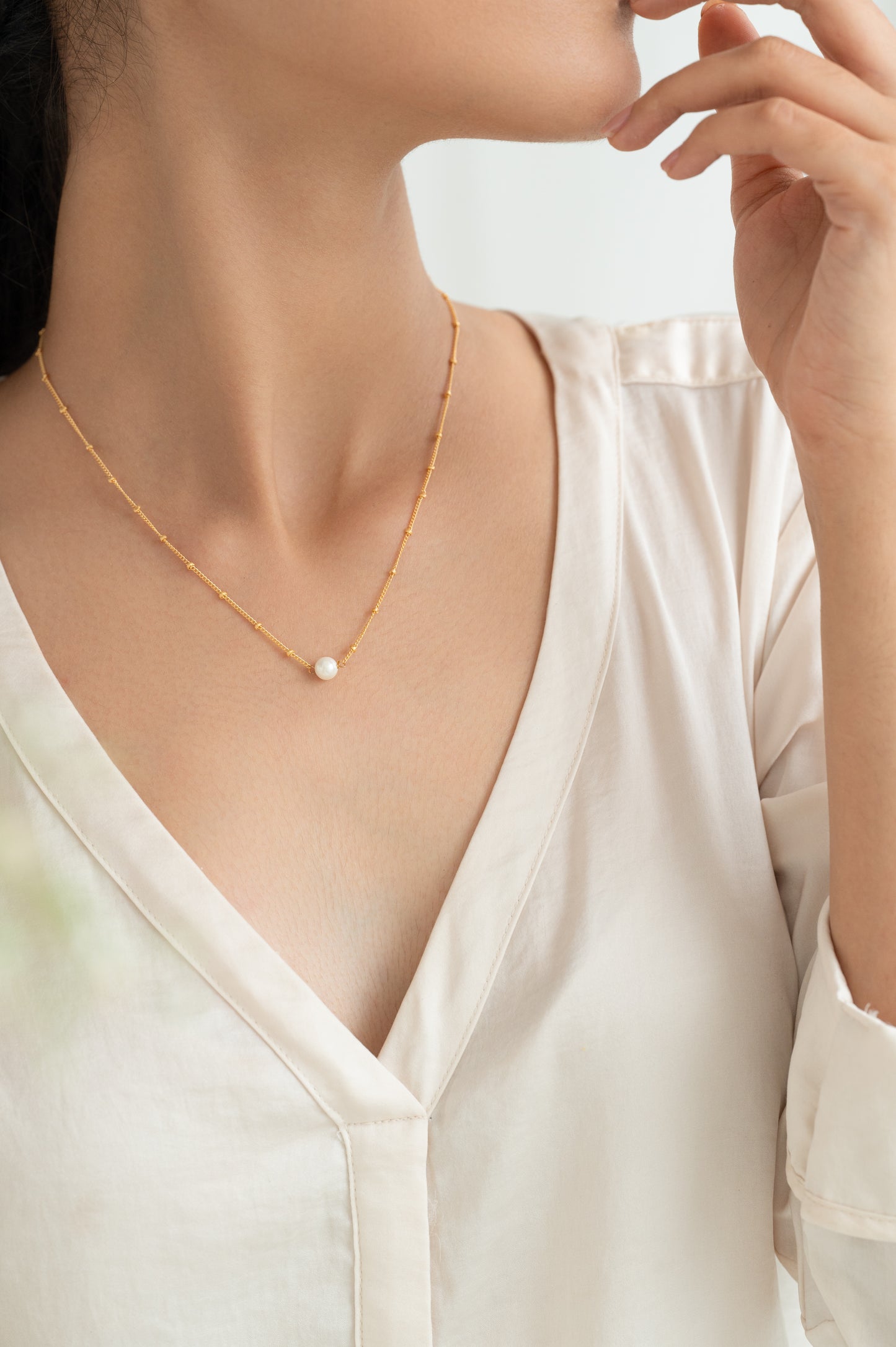 Dainty Single Pearl Necklace
