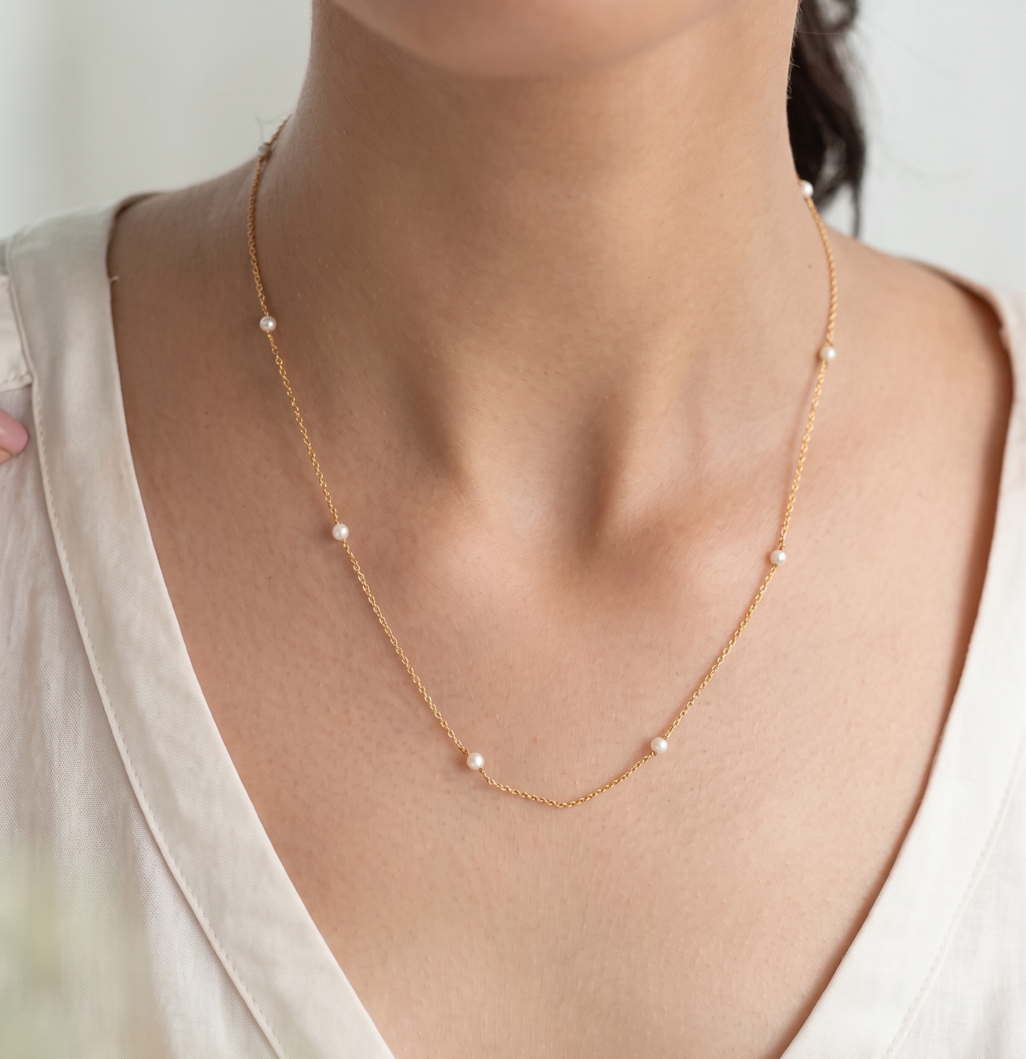 Multi Pearl Station Everyday Necklace