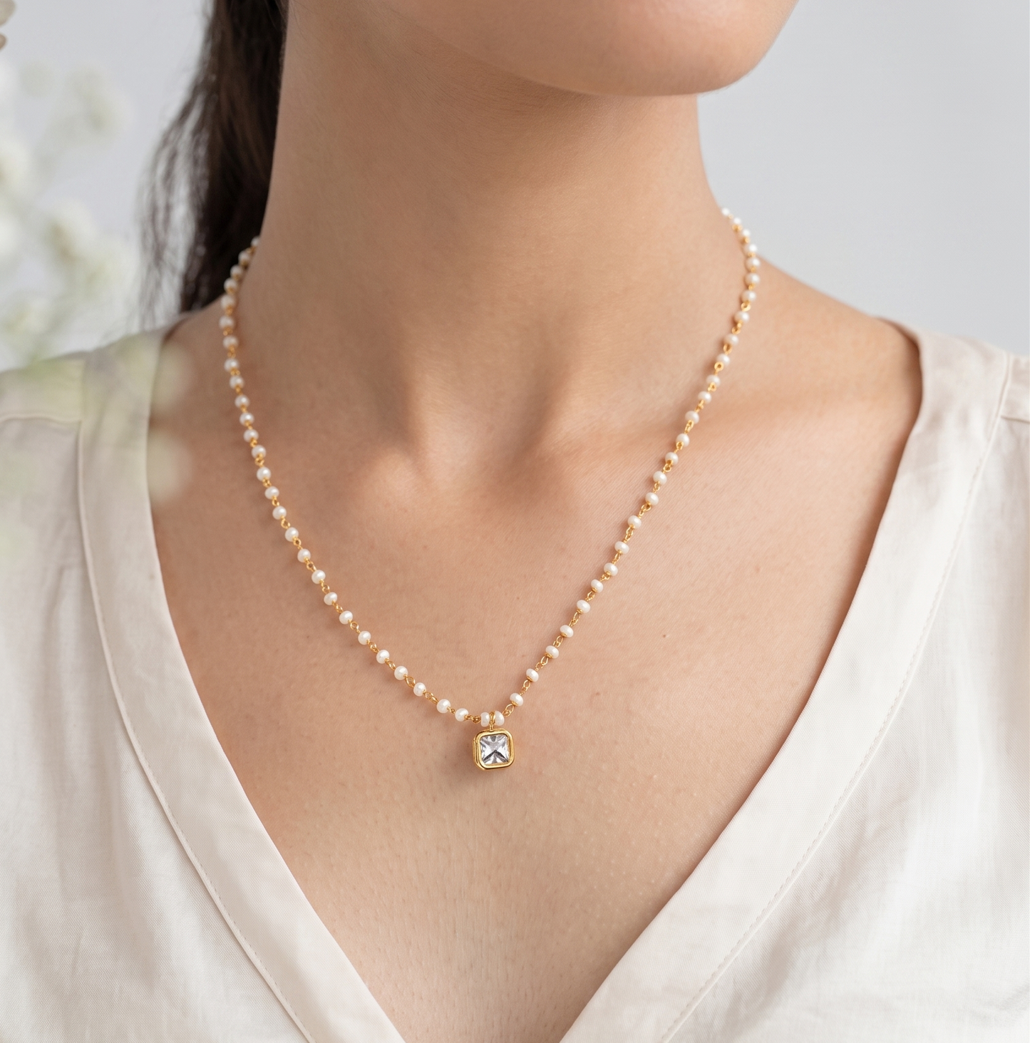 Pearl Beaded Kundan Square Pendant Necklace