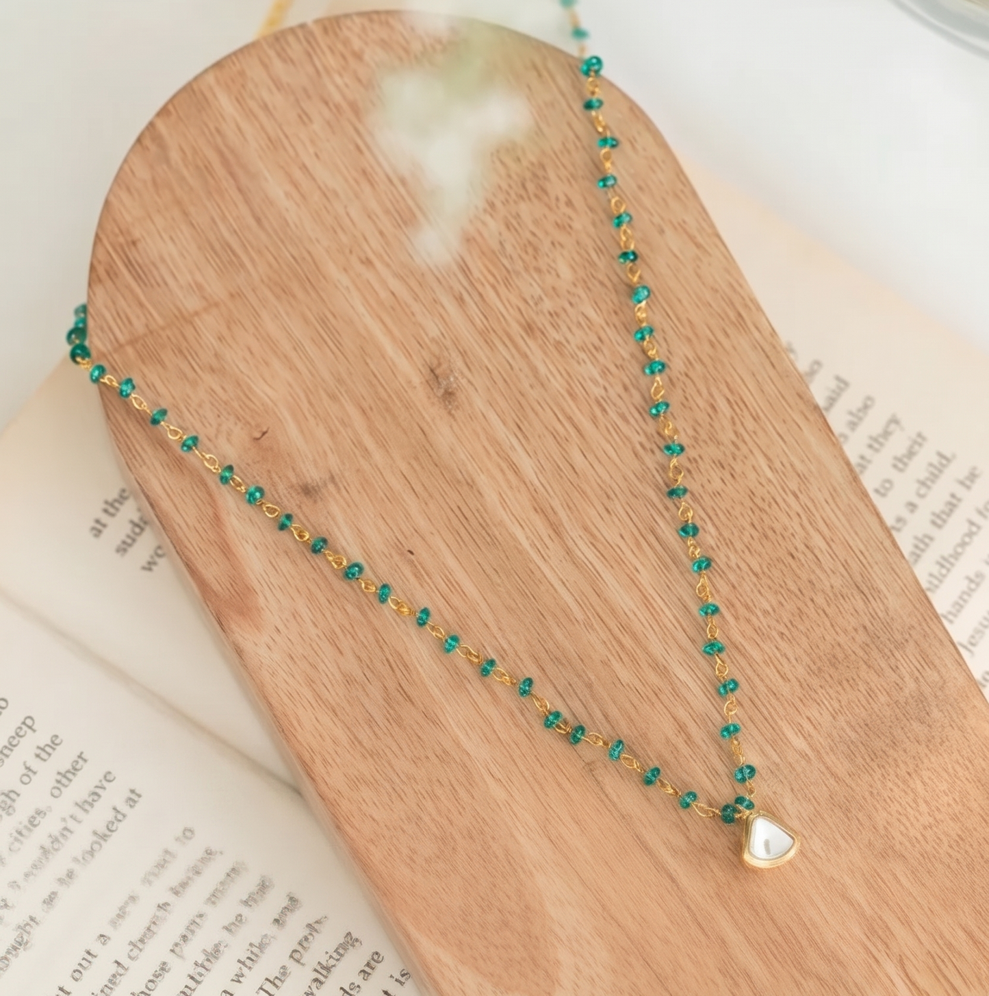 Green Beaded Kundan Pendant Necklace