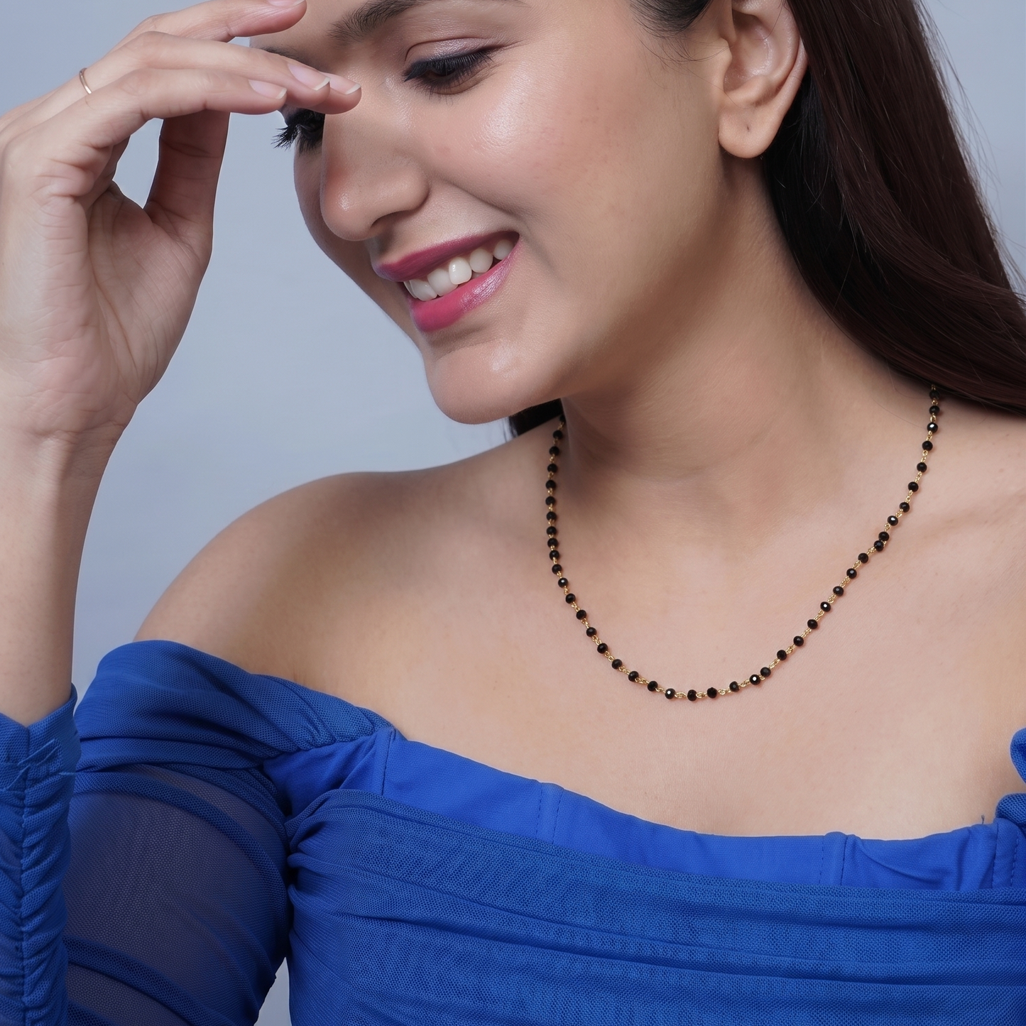 Minimal Black Bead Protection Necklace with Gold Links