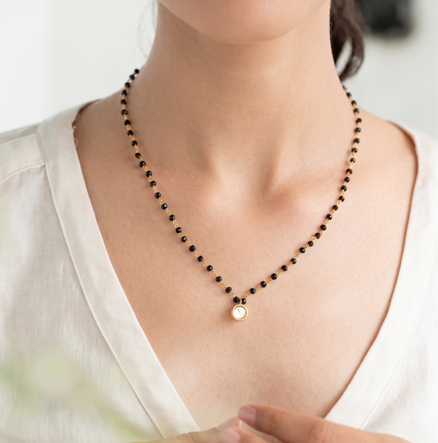 Black Beaded Kundan Circle Pendant Necklace