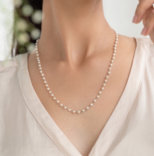 Silver Tone Minimal Pearl Necklace